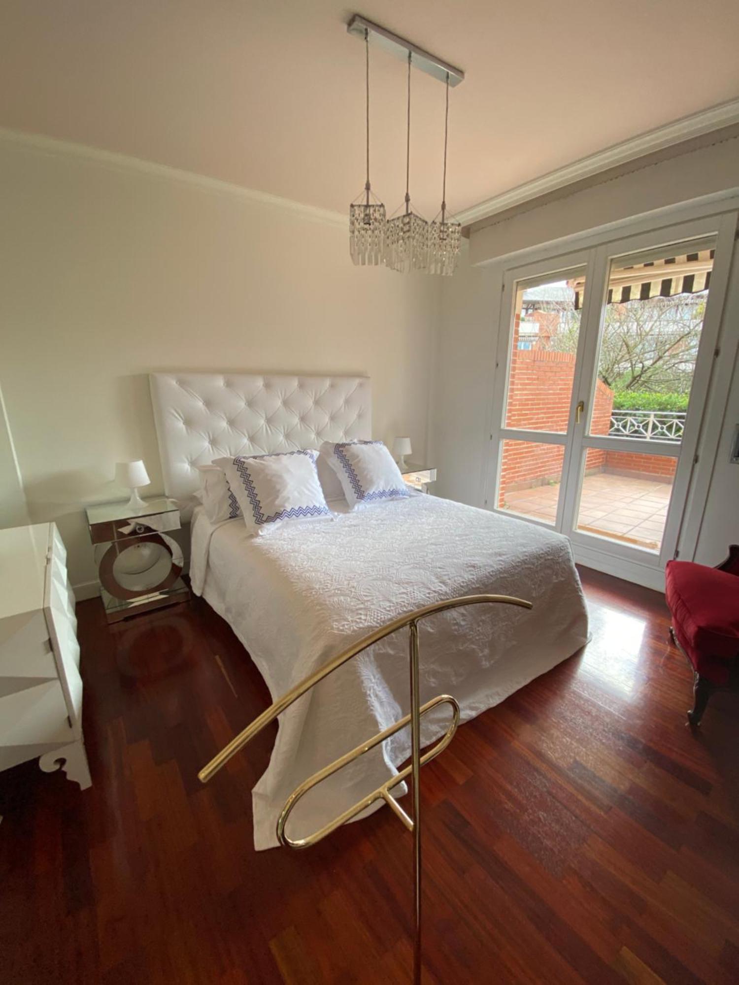 Apartamento Con Jardin Getxo Exterior photo