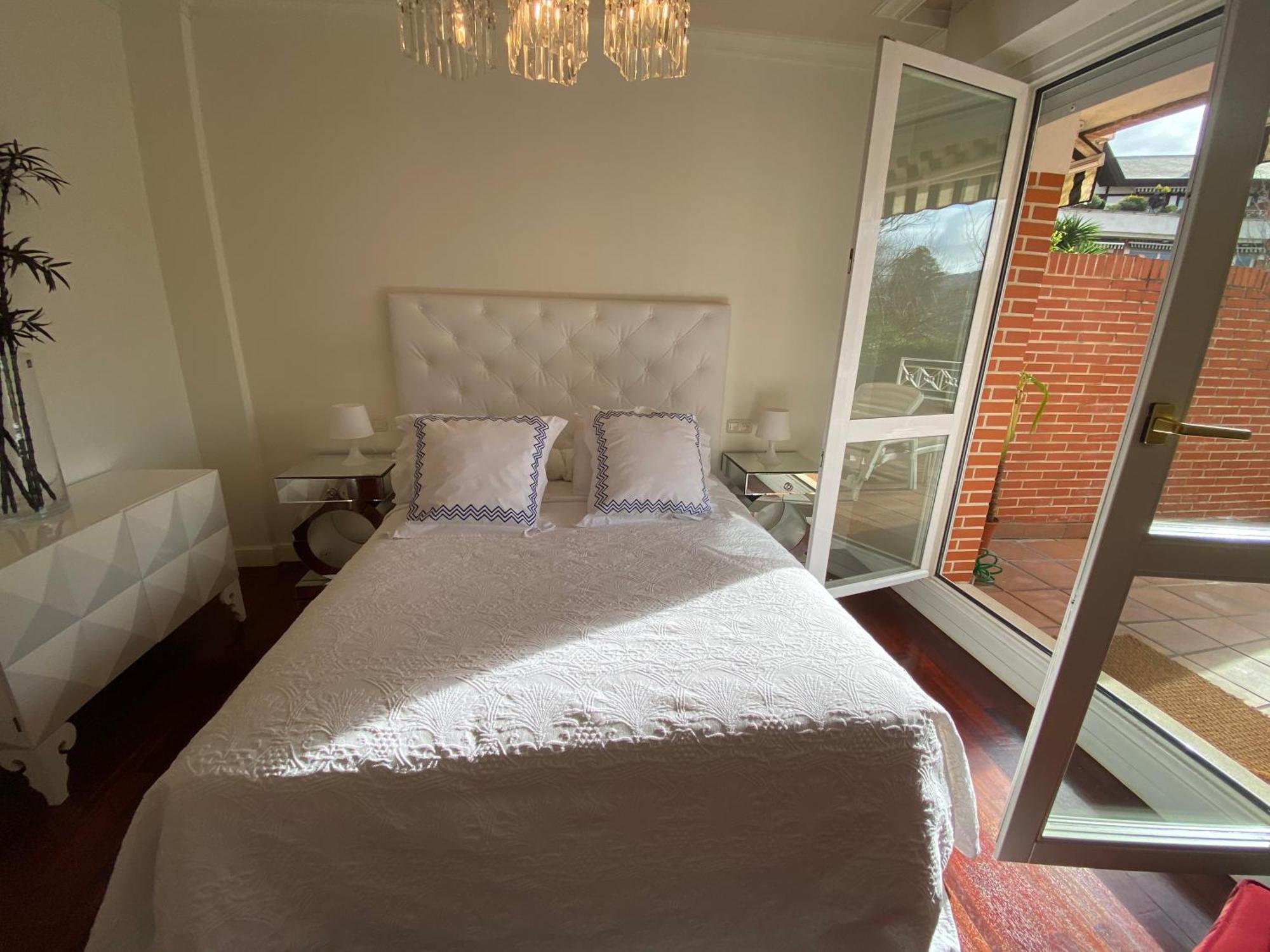 Apartamento Con Jardin Getxo Exterior photo